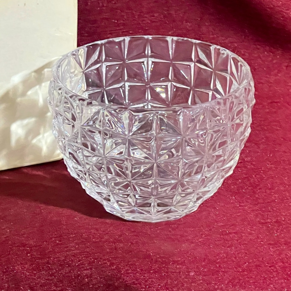 Mikasa Crystal Royal 3.25" Bowl 24% lead New in Original Box